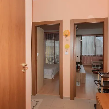 Cozy Like Слънчев бряг